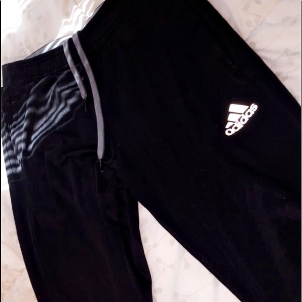 Black Adidas joggers